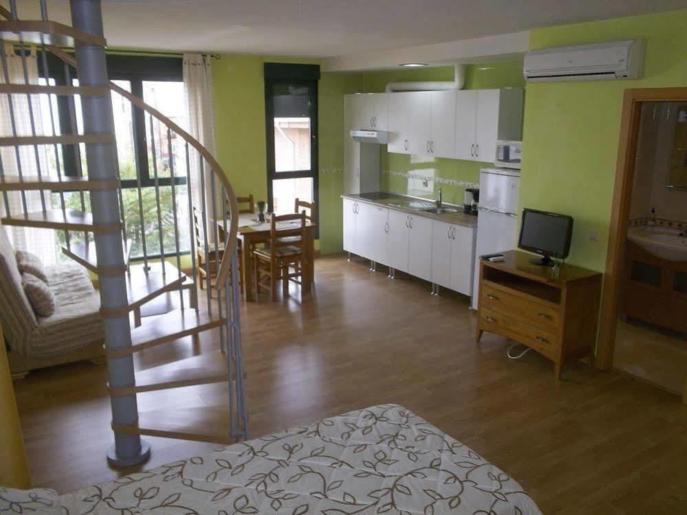 Apartamentos Barajas 마드리드 외부 사진